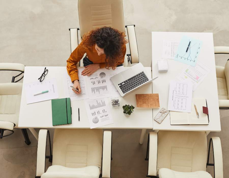 latest business news updates today